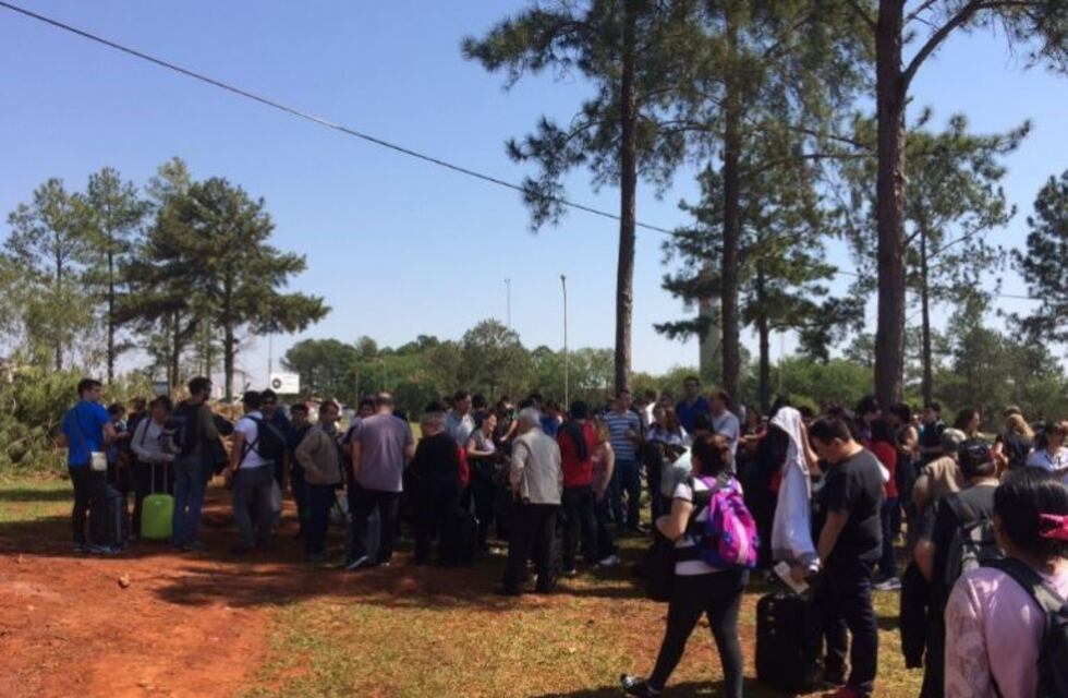 Se normalizó la actividad en el aeropuerto internacional de Puerto Iguazú tras falsa amenaza de bomba