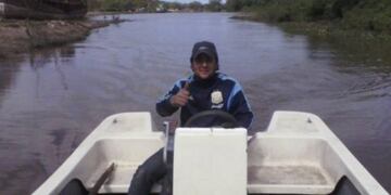 Buscan a un hombre en Paraná que salió a pescar y encontraron su embarcación vacía