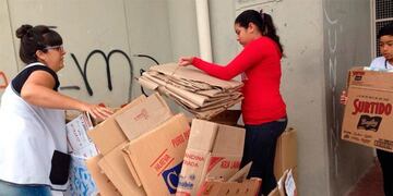 Las escuelas reciclarán cartón y papel