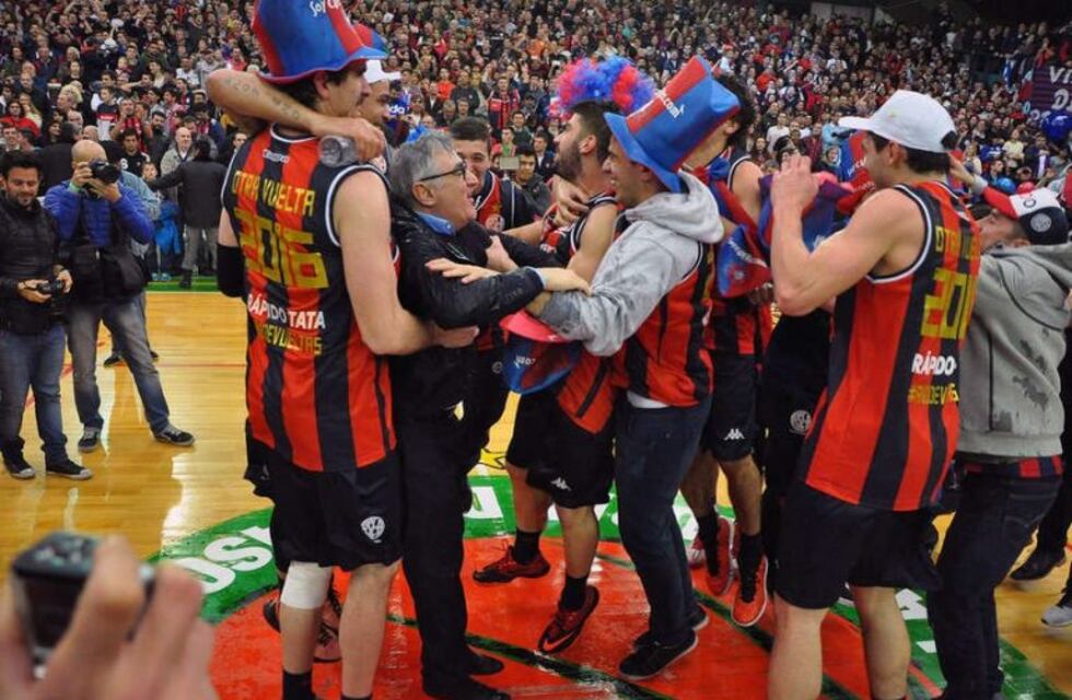 San Lorenzo llegó a Canadá para medirse con Toronto Raptors