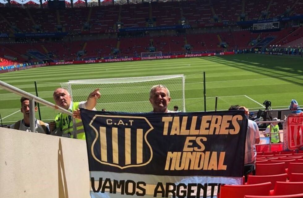 El aliento de los cordobeses en el debut mundialista de la Selección