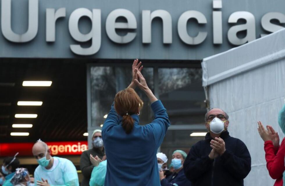 Coronavirus: España registra más de 900 muertos en un día y ya son casi 11.000 las víctimas