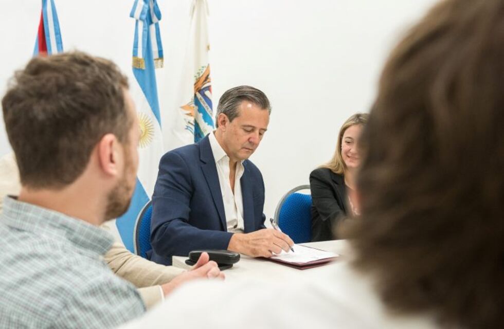 El municipio firmó un acuerdo de precios accesibles con comercios locales