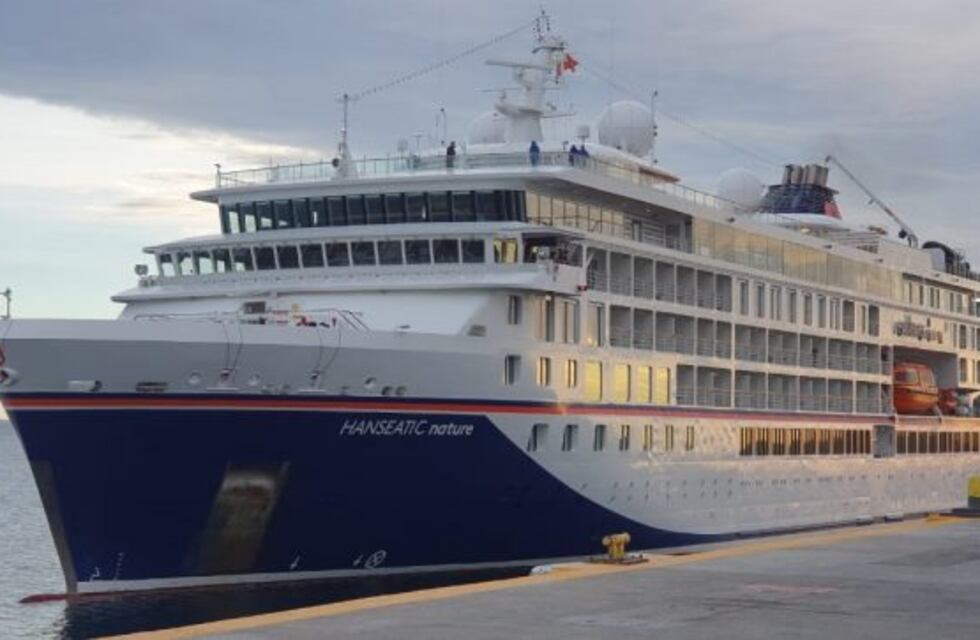 Puerto Madryn: Intensa actividad turística en el Muelle Almirante Luis Piedra Buena