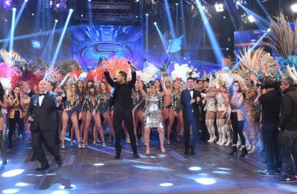 Tinelli, a minutos de su vuelta a la TV: "Me están agarrando los nervios"