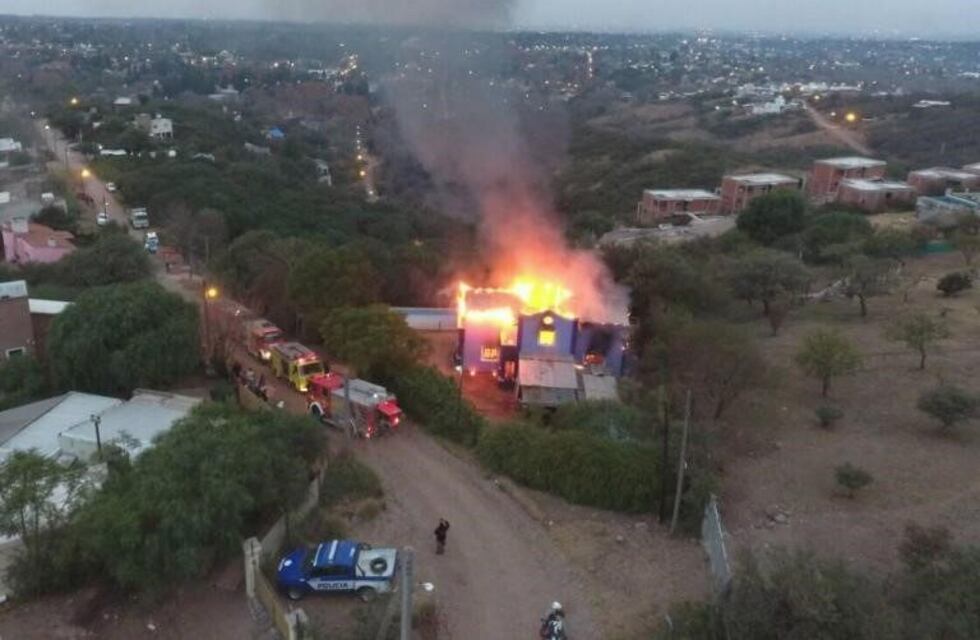 Vídeo: a cinco meses de perderlo todo, una familia de Mendiolaza regresará a su casa