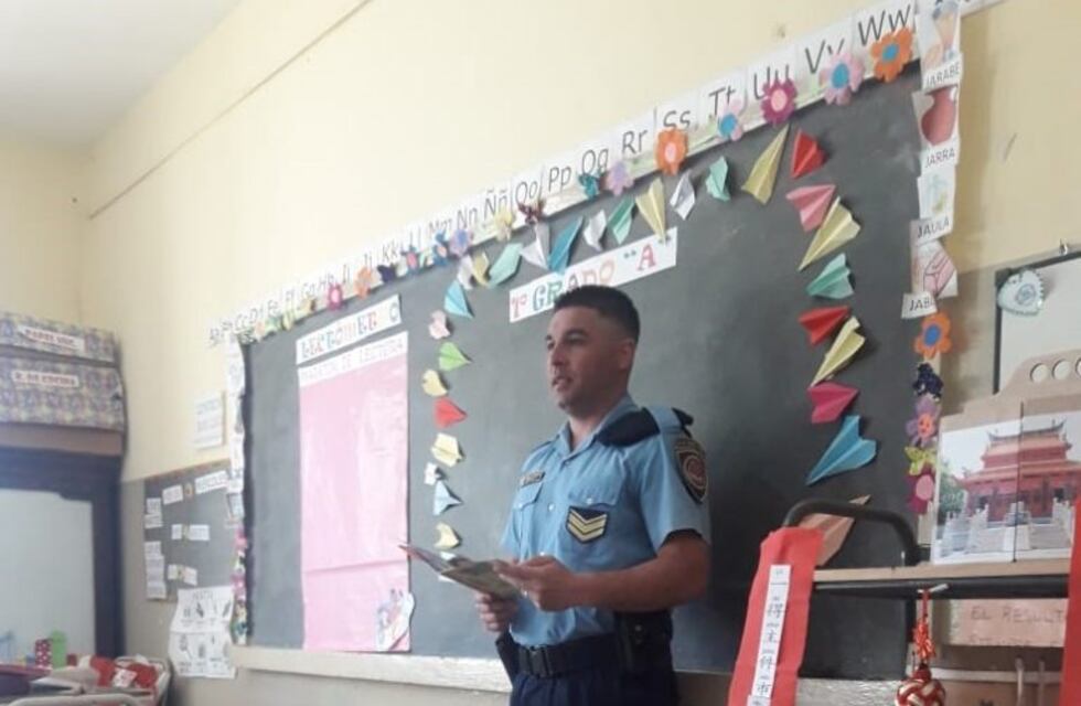Despeñaderos: la Policía participó de la "Maratón de Lectura 2019"