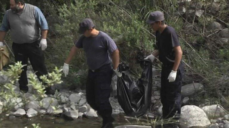 La policía encontró los restos al costado de la ruta N°4