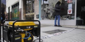 Edesur y Edenor prevén restablecer por completo el suministro eléctrico afectado por el temporal\u002E