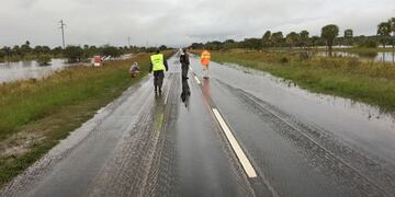 Hubo un operativo de prevención en lugares donde la ruta nacional N° 11 estaba anegada en parte