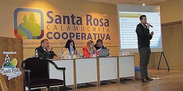 Los profesionales de la Provincia explicaron las características de la obra que se estaría iniciando próximamente en Santa Rosa\u002E