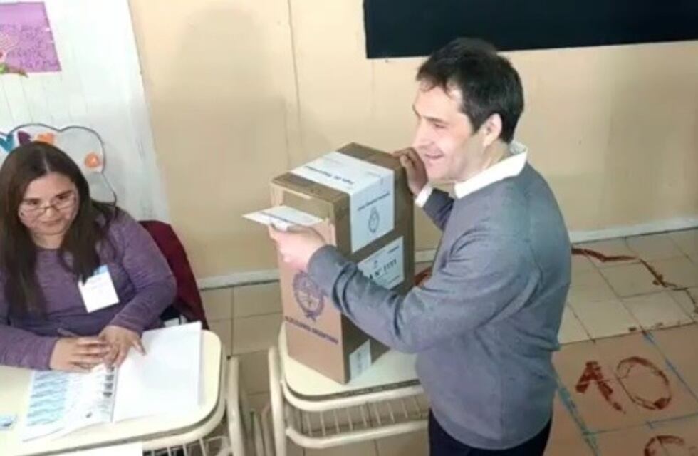 Luque emitió su voto y manifestó que vive este momento con mucha esperanza