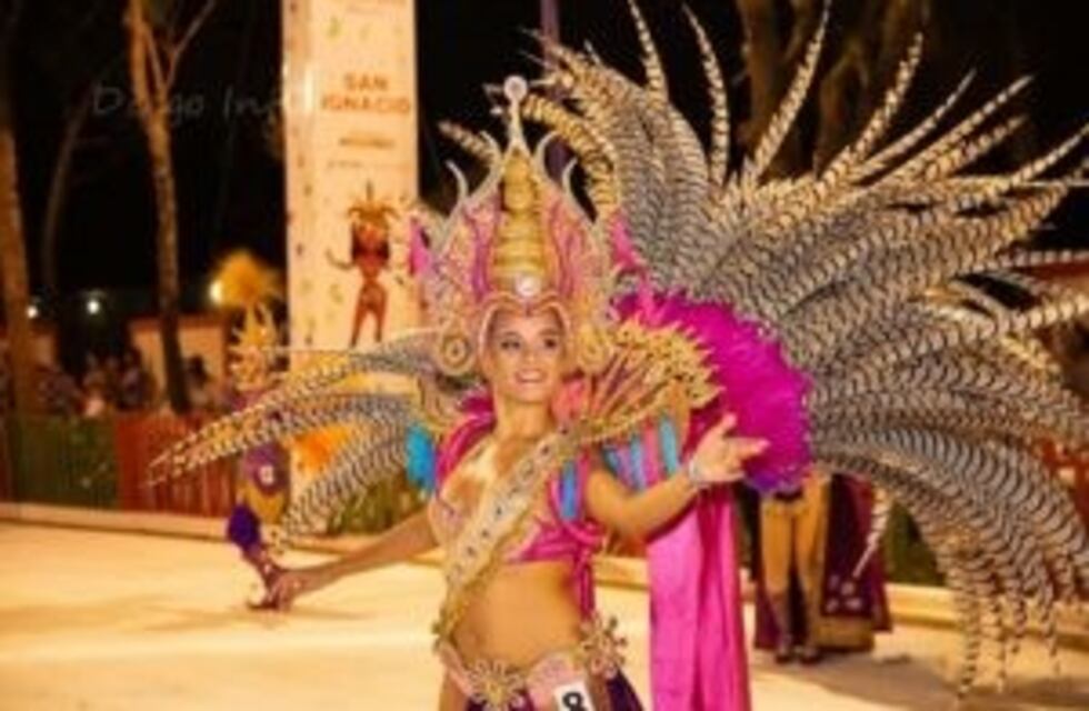 Carnaval en San Ignacio con todas las comparsas de Misiones