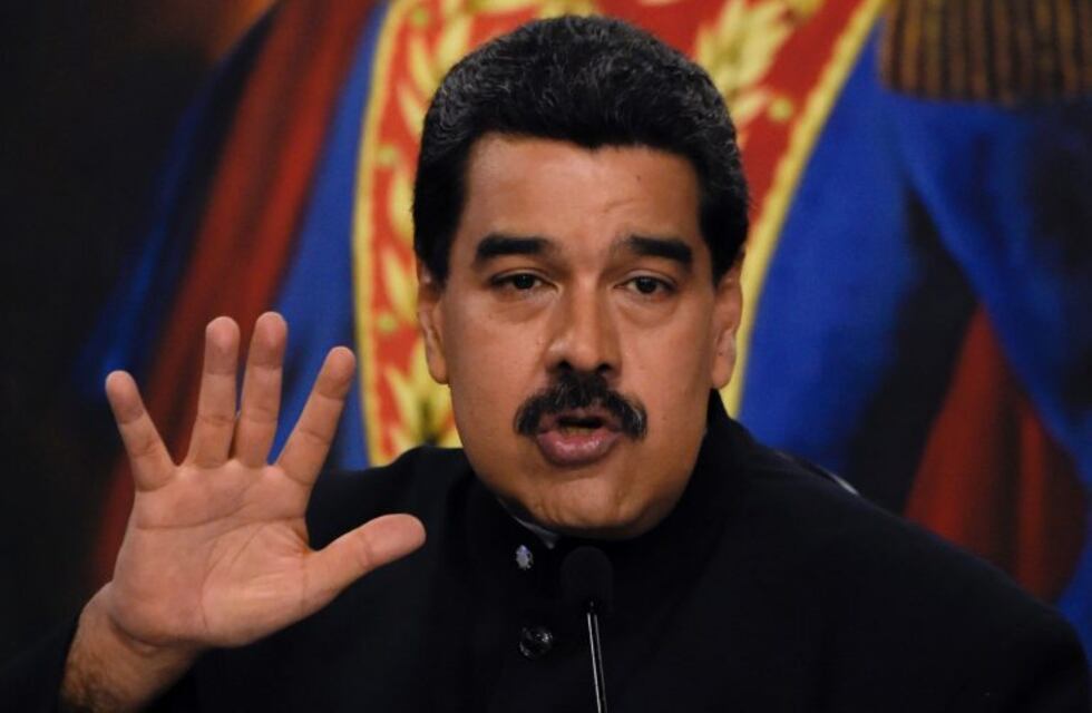 El gobierno venezolano sacó del aire al canal colombiano Caracol