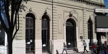 Biblioteca Alberdi Tucumán