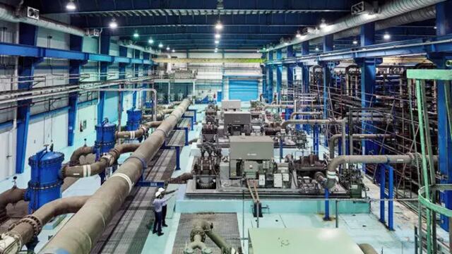 Se puede producir más agua a partir del agua de mar.