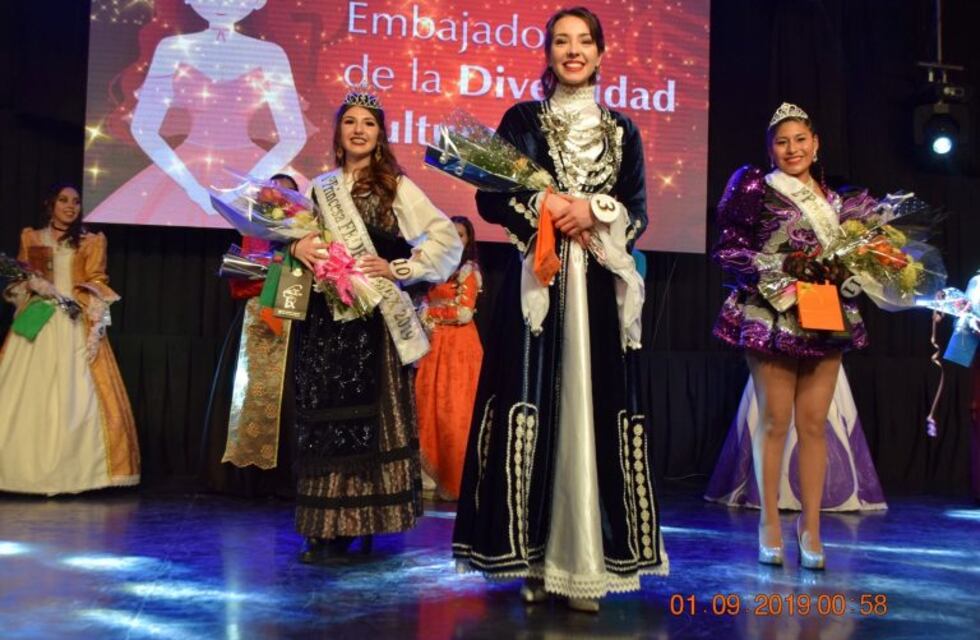 Valentina Arienti es la nueva Reina Nacional de las Comunidades Extranjeras