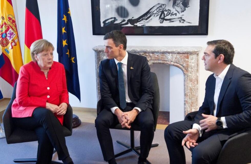 Grecia lamenta la crisis de valores europeos ante migración