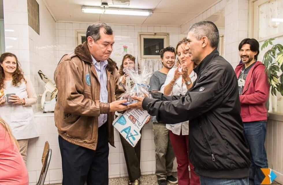 En la Escuela Nº 1 de adultos homenajearon a los Veteranos de Guerra