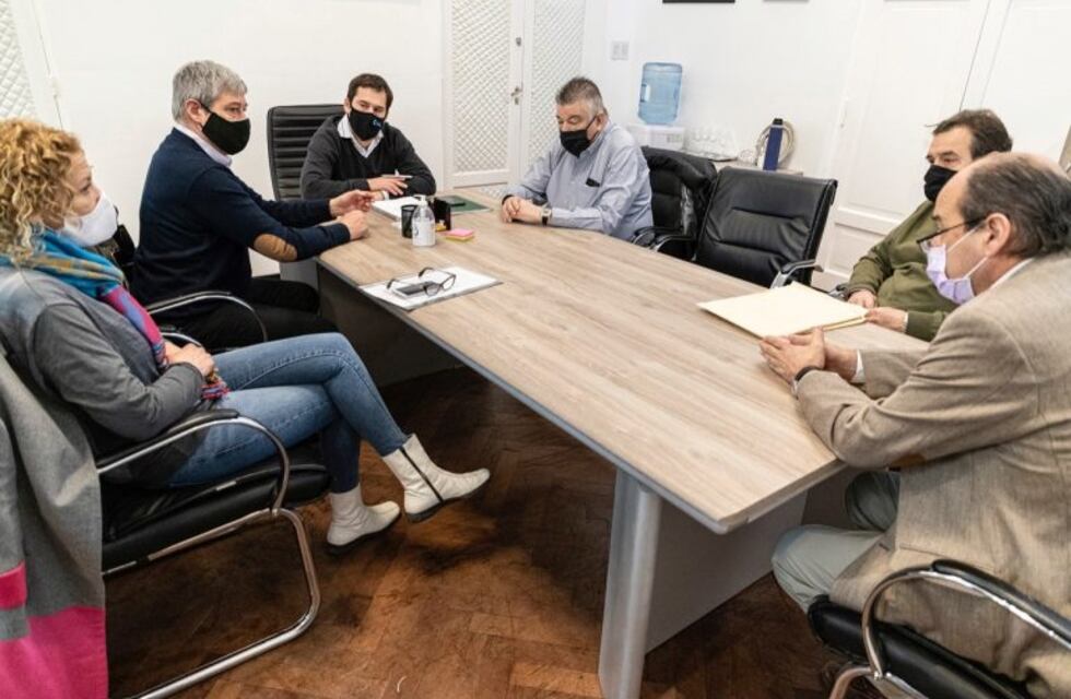 Municipio y Colegio Médico reactivan la construcción del policlínico en zona norte