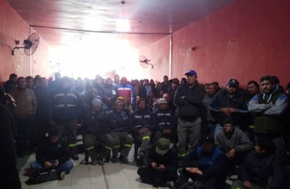 El Sindicato de Obreros y Empleados Municipales mantiene el paro