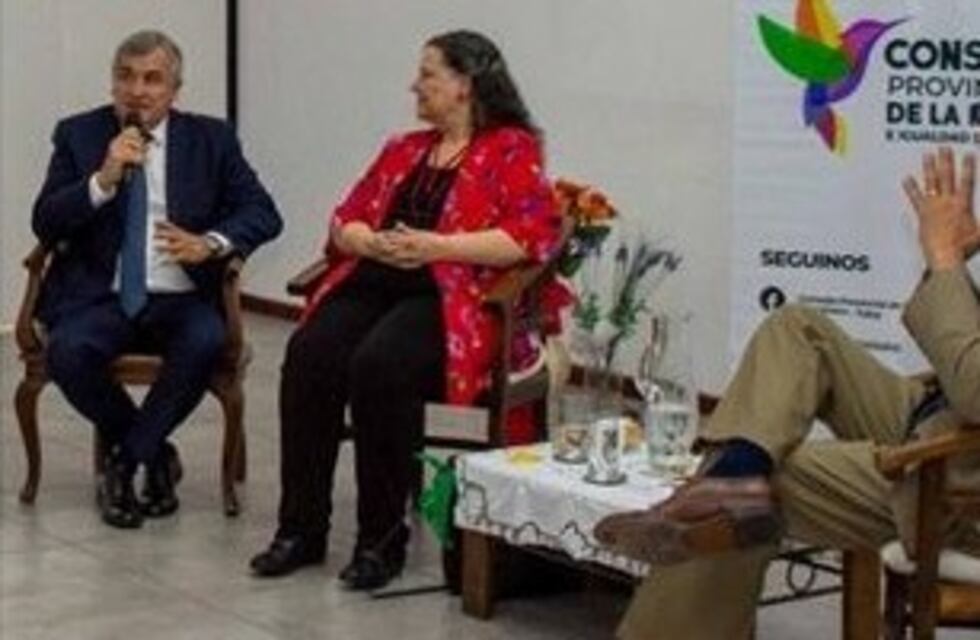 Ley Micaela: el Gobernador y sus funcionarios fueron a clases