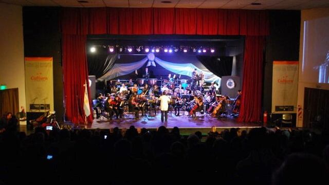 Orquesta Sinfónica en Carlos Paz\u002E (Foto: Municipalidad)\u002E
