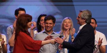 Presidential candidate Alberto Fernandez and running mate former President Cristina Fernandez de Kirchner celebrate after election results in Buenos Aires, Argentina October 27, 2019\u002E REUTERS/Agustin Marcarian