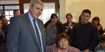 Vice gobernador en agazajo a las madres en la Legislatura