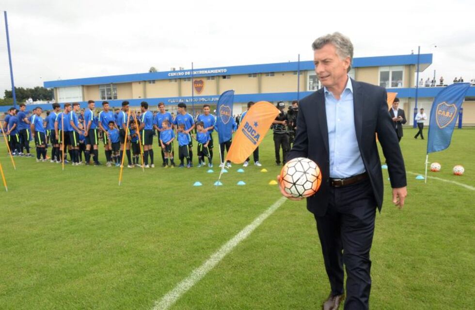 Mauricio Macri felicitó a Jorge Amor Ameal por su triunfo en las elecciones en Boca