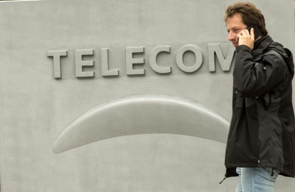 Tras la fusión, las acciones de Telecom subieron un 12%