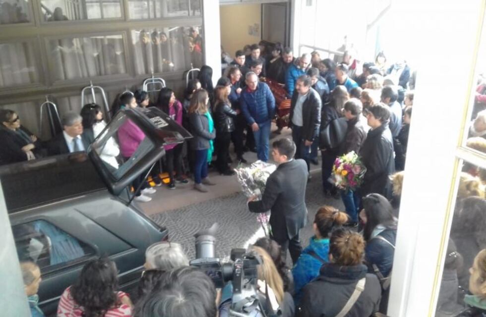 Chubut: despiden los restos de las 2 docentes accidentadas