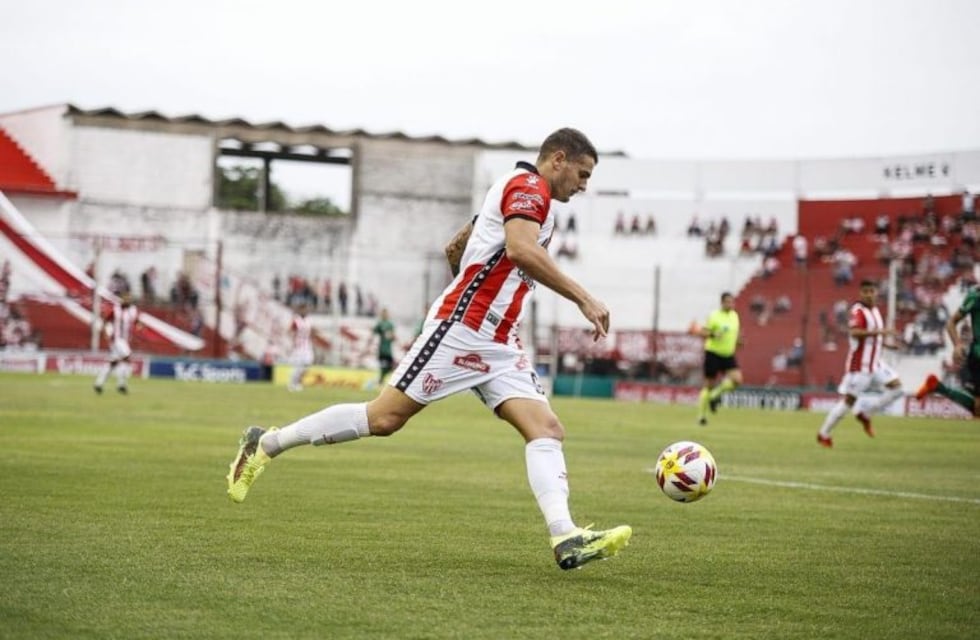 Otra derrota de local, e Instituto se empieza a despedir de sus chances de ascenso