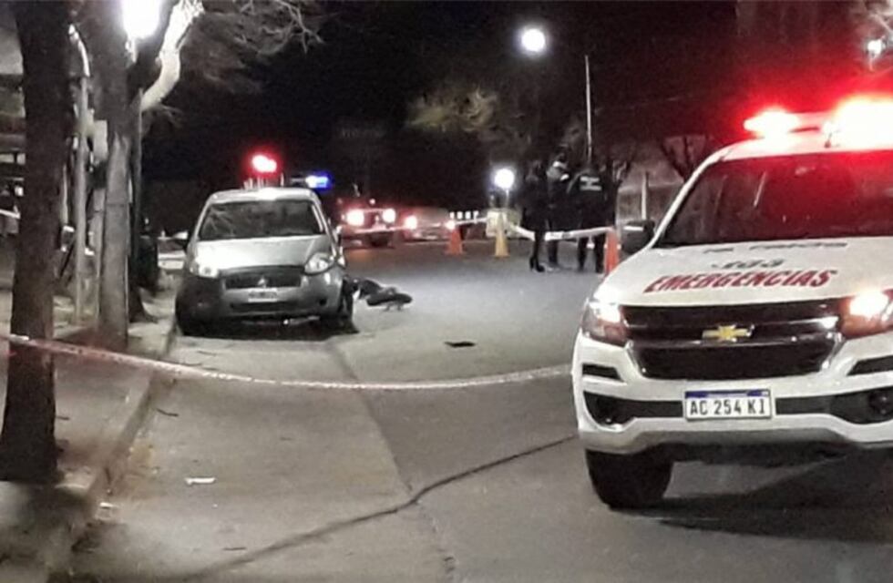 Accidente fatal en La Falda: murió tras chocar su moto contra un árbol