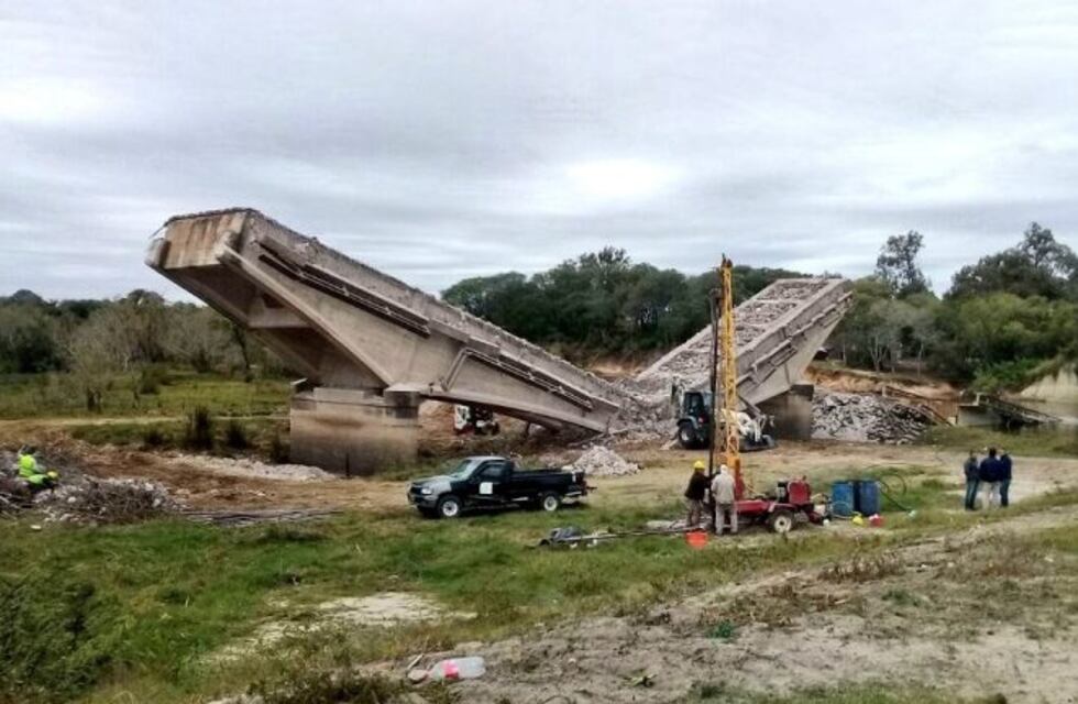 En Esquina continúan los trabajos sobre el puente Bailey