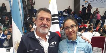 Valentina Pecchio de Arroyito Oro en Taekwondo