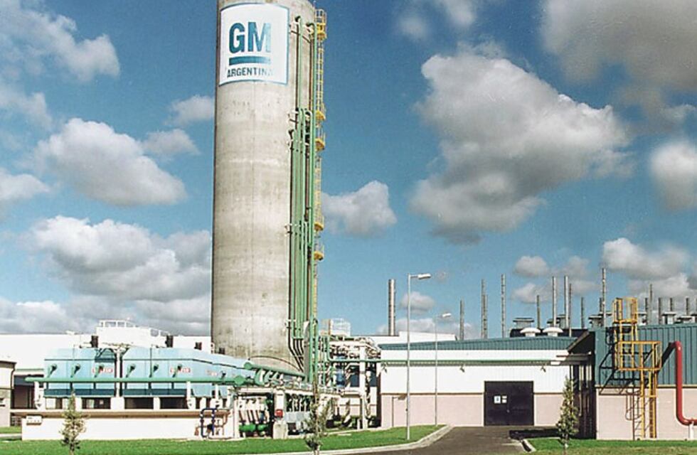 General Motors comenzó a usar el puerto de Rosario para importar vehículos