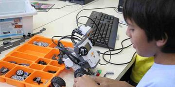 Taller de programación y robótica para niños\u002E