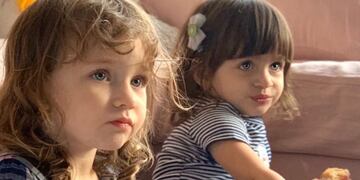 El tierno video de la hija de Mariano Martínez jugando con la de "Rulo" Schijman