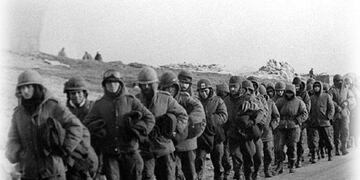 La Guerra de Malvinas se perdió en Londres y en Madrid, no en las islas - Por J. G. Milia