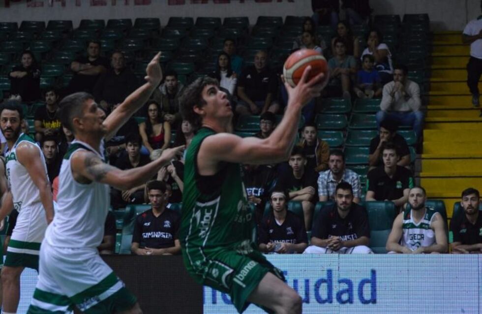 Atenas, obligado a reaccionar para salir del fondo de la Liga Nacional