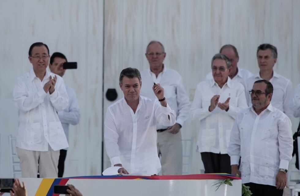 El jefe de las FARC dijo que el "único premio al que aspiramos es de la Paz con justicia social"