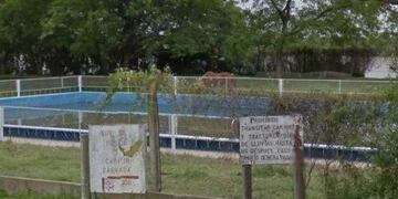 Un perro hallado muerto en una pileta de Puerto Gaboto\u002E (Info Más)