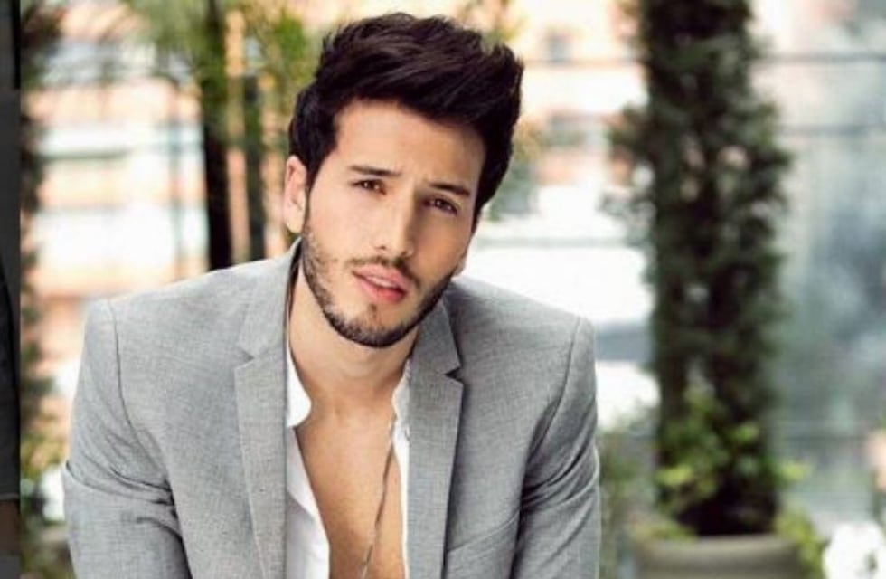 Sebastián Yatra compartió una publicación de Barbie Vélez y despertó rumores