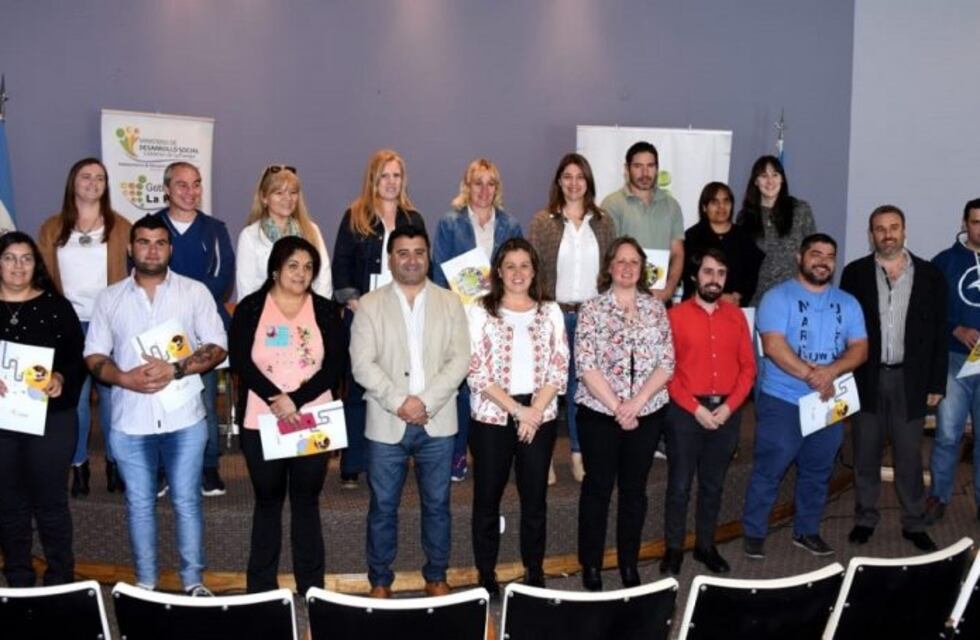 Entregaron mas de 30 créditos de Economía Social en varias localidades