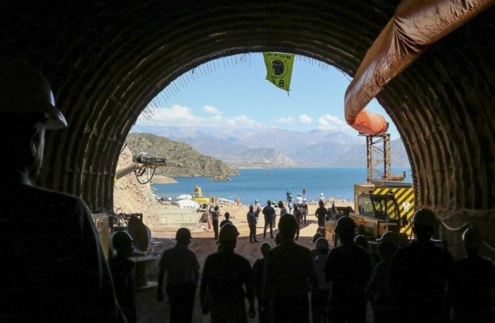 El túnel de Cacheuta, casi listo para conectar a la localidad mendocina de Potrerillos