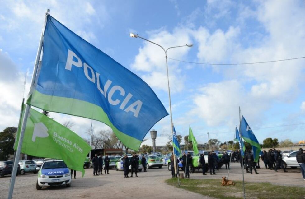 Coronavirus: murieron dos policías que prestaban servicio en La Plata