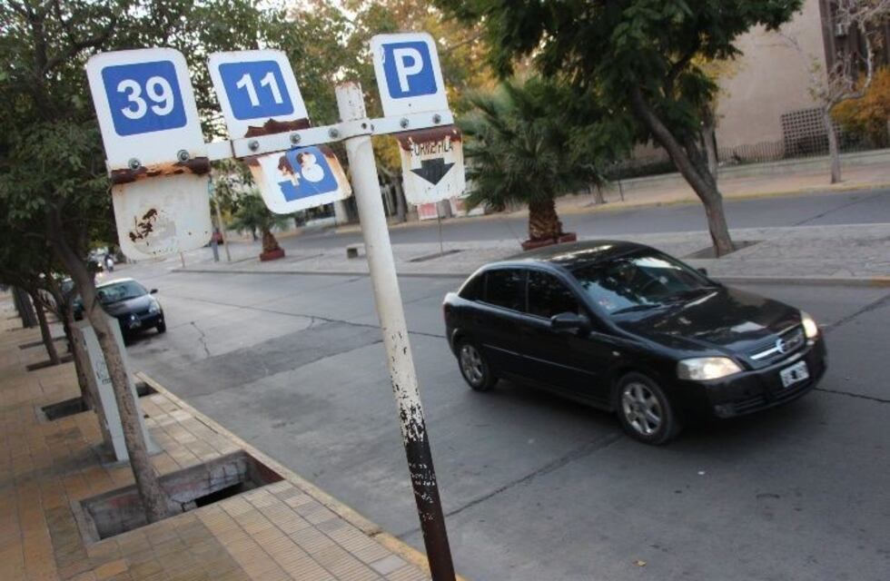 Paro nacional: comercios abiertos, paradas vacías y poca gente