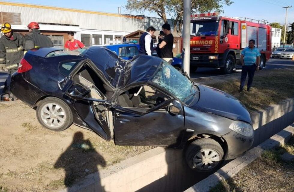 Choque en avenida La Voz provoca caos en el tránsito vehicular