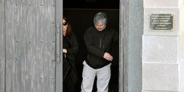 Según un documento suizo, Lázaro Báez era testaferro de Néstor Kirchner\u002E